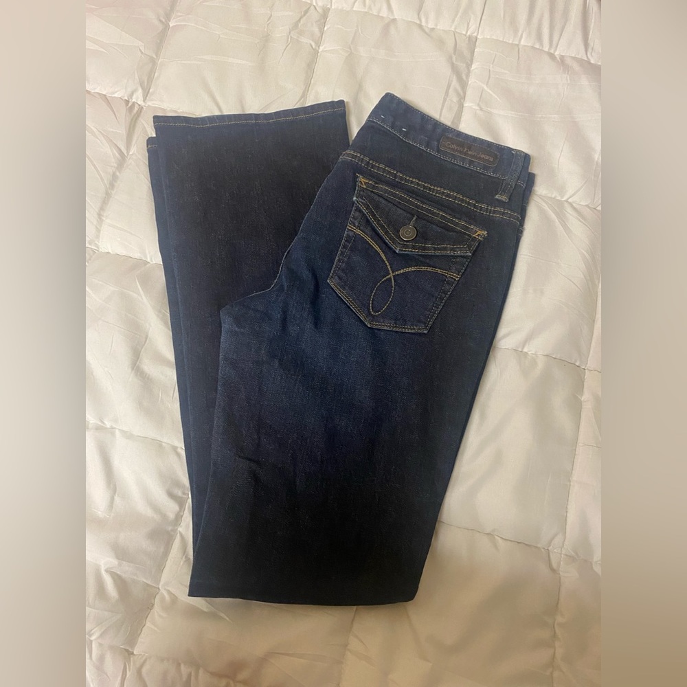 Calvin Klein Women's bootcut Jeans  size 4